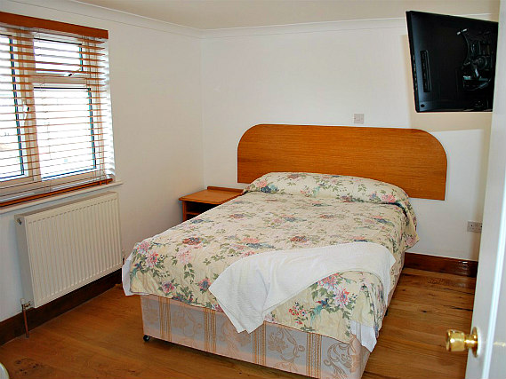 An example of a room at West London Annexe Rooms