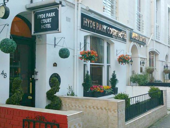 You'll be close to Edgware Road when you stay at Hyde Park Court Hotel