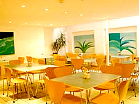 Enjoy a great breakfast each morning at Leisure Inn London