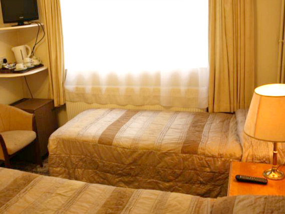 Twin room