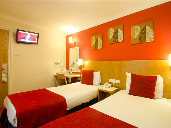 A room at Comfort Inn London - Westminster