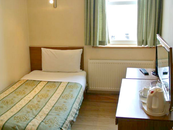 A room at Carlton Hotel London