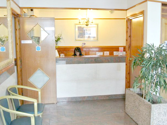 There is a 24-hour reception at Carlton Hotel London