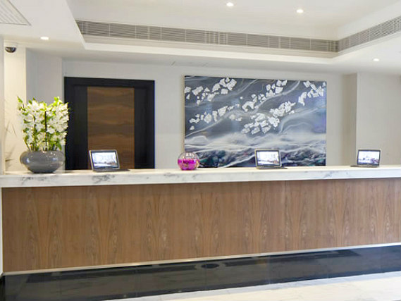 There is a 24-hour reception at Grange Wellington Hotel