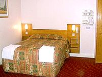 A typical double en-suite at Alexandra Hotel.