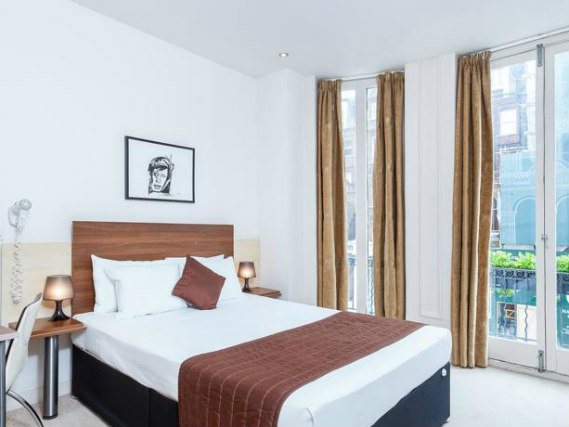 Avni Kensington Hotel offers WiFi