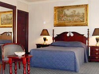 A double room at Britannia International Hotel Docklands