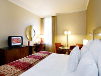 A typical double bedroom at the Marriott Heathrow