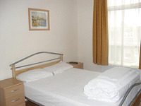 Double room at Central Park Hotel London
