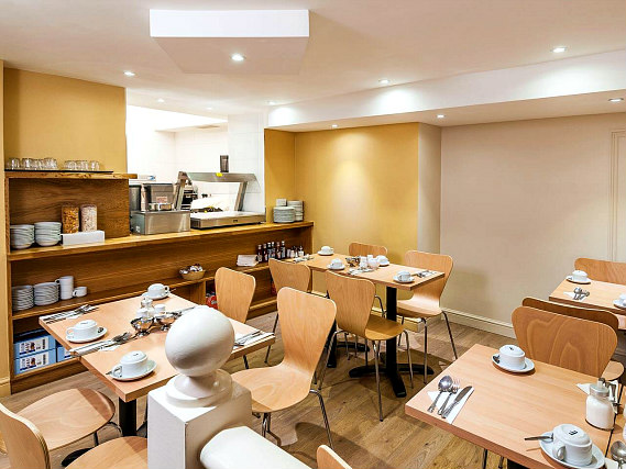 Craven Hotel offers a place to eat