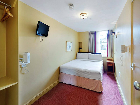 Relax in your room at Craven Hotel
