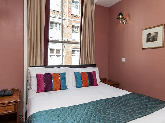 An example of a room at Craven Hotel