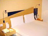 A double room at Holiday Inn Express Southwark