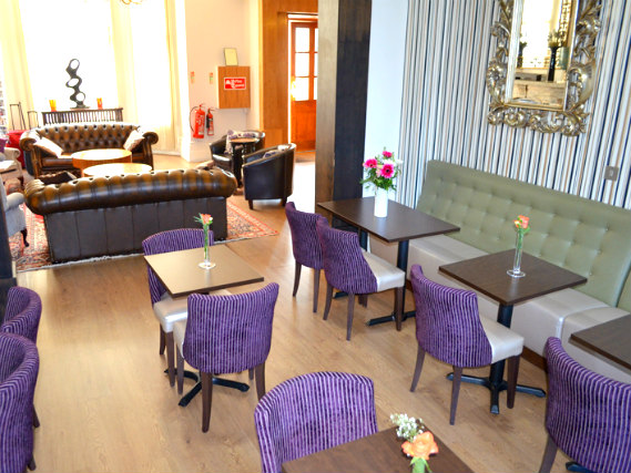 A place to eat at Lexham Gardens Hotel