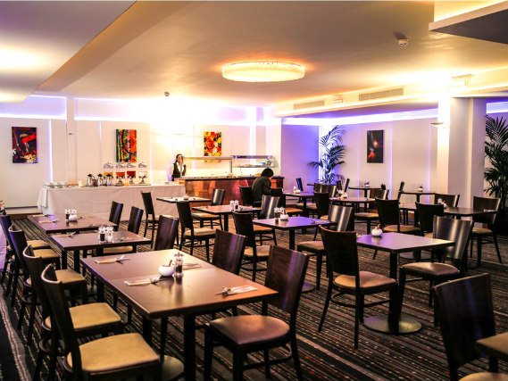 Hotel Restaurant