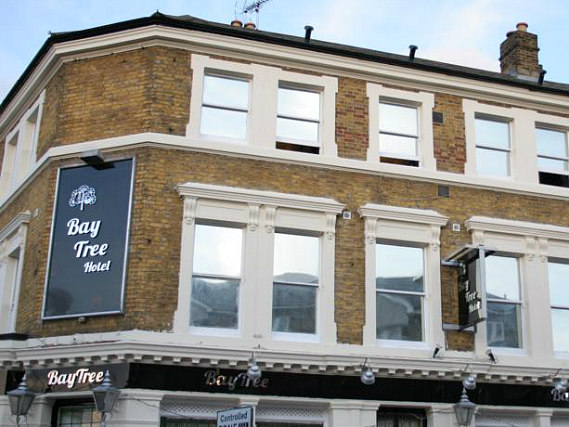 You'll be close to Westfield when you stay at BayTree Hotel