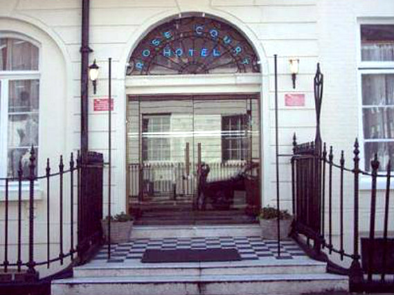 You'll be close to Marble Arch when you stay at Rose Court Marble Arch