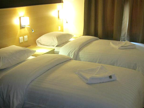 A room at Mina House Hotel London