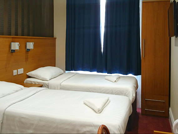Twin room