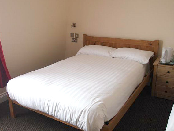 An example of a room at Earls Court Garden Hostel