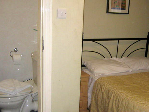 A room at Central Hotel London