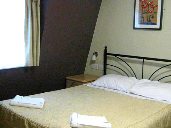 Relax in your room at Central Hotel London