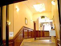 Entrance of Pembridge Palace Hotel London