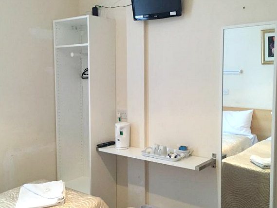 Relax in your room at Romanos Hotel London
