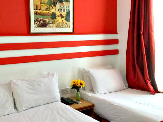 Triple room at Euro Hotel Wembley