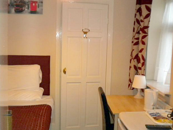 An example of a room at Royal London Hotel
