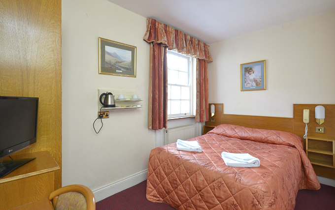 A typical double room at Viking Hotel London