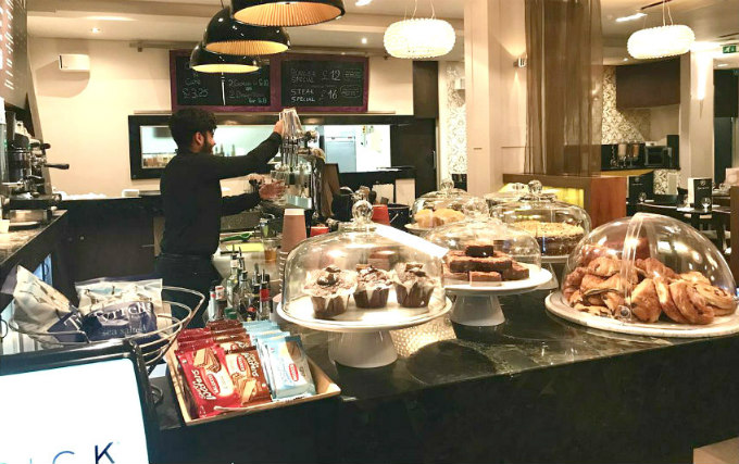 Enjoy a great breakfast at Maitrise Hotel London Maida Vale