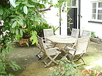 Relax in the garden at Hadleigh Hotel
