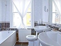 Ensuite facilities