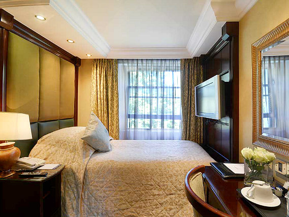 Put up your feet in your room