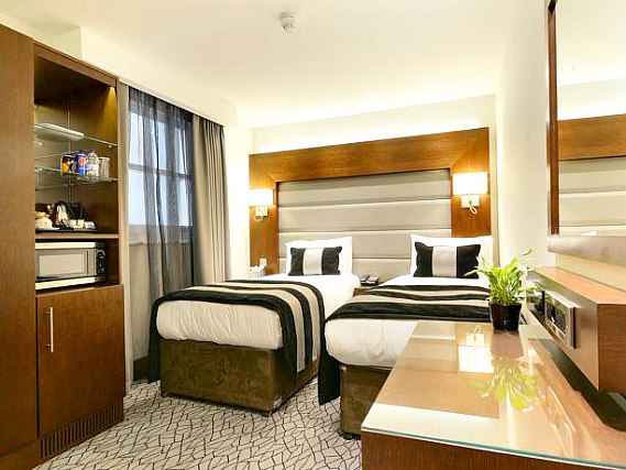 Twin room