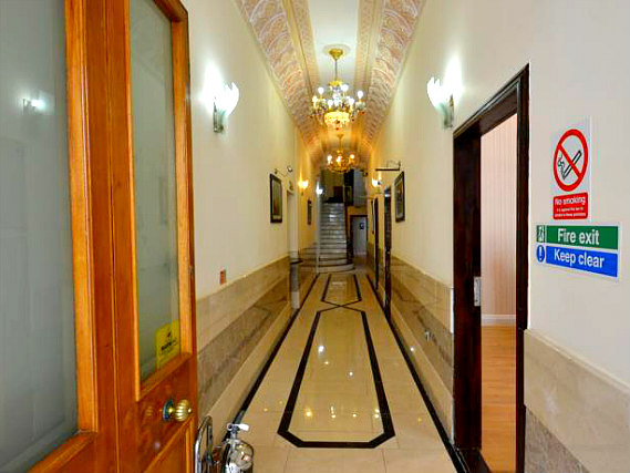 The Hallway at Hyde Park Suites