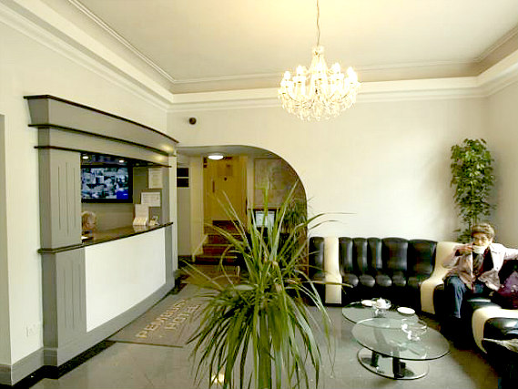 There is a 24-hour reception at New Pembury Hotel