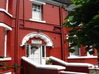 Charlies Hotel London exterior