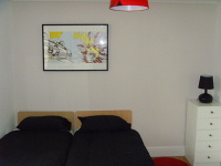 One of the twin rooms at Dani Hotel London