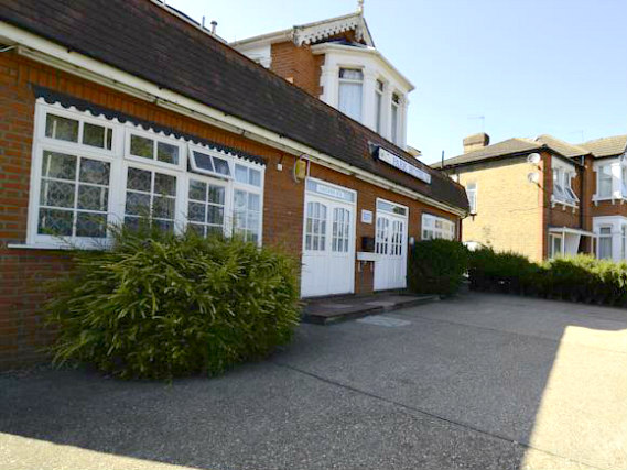 You'll be close to Valentines Park when you stay at The Park Hotel Ilford