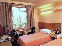 A Twin Room at Tavistock Hotel