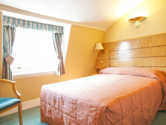 One of the doubles at Nayland Hotel London