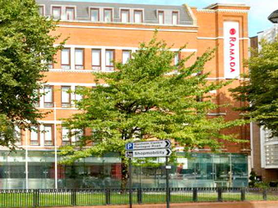 You'll be close to Kew Gardens when you stay at Ramada Hounslow - Heathrow East