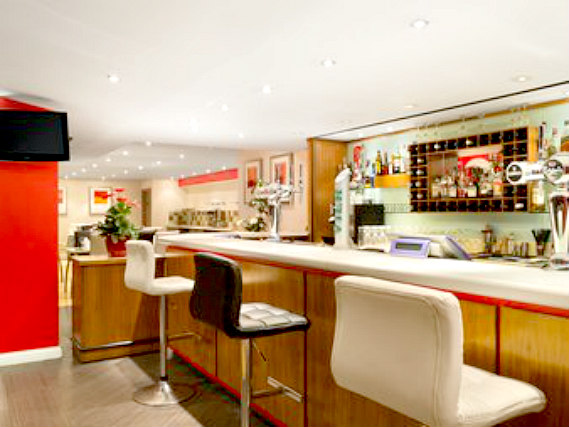 The reception area at Ramada Hounslow - Heathrow East