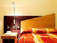 Single room at Comfort Inn Buckingham Palace