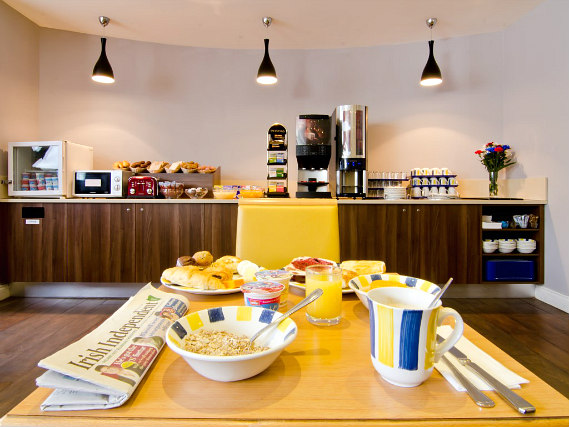 Comfort Inn Edgware Road has breakfast facilities