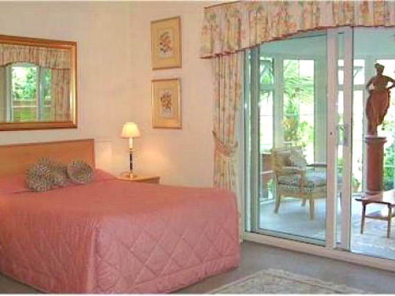 An example of a room at Hayesthorpe Hotel Croydon