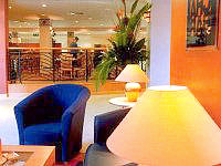 The guest lounge at City Continental London Kensington