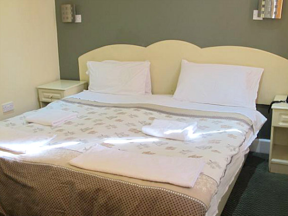 Relax in your room at Boston Manor Hotel
